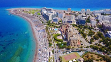 Ρόδος: Αυτά είναι τα πεντάστερα ξενοδοχεία με τα μεγαλύτερα έσοδα