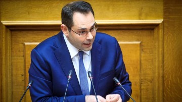 Αυξήσεις σε δημoσίους υπαλλήλους με μικρή προσωπική διαφορά