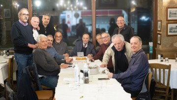 Η μεγάλη ανδροπαρέα της Ρόδου που συναντιέται κάθε Πέμπτη τα τελευταία 35 χρόνια