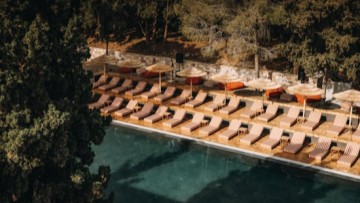 Αποφάσεις για 6 ξενοδοχεία σε Ρόδο, Σπέτσες, Κρήτη, Καλαμάτα και Αγία Μαρίνα Φθιώτιδας