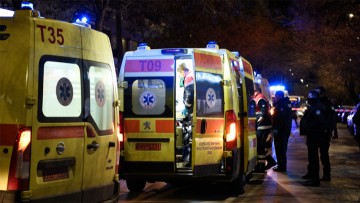 Ναυάγιο με μετανάστες στο Φαρμακονήσι - Ανασύρθηκε άνδρας χωρίς τις αισθήσεις του, δύο ανήλικοι σε κρίσιμη κατάσταση