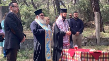 Τρισάγιο τελέστηκε στο παλιό κοιμητήριο των φυματικών στην Ελεούσα