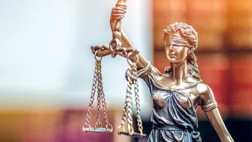 Ένωση Εισαγγελέων κατά Αρείου Πάγου: «Δεν είναι πειθαρχικό παράπτωμα η κρίση κατά την άσκηση των καθηκόντων»