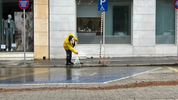 Προσοχή στους εργάτες που καθαρίζουν φρεάτια - Παραλίγο να γίνει ατύχημα το πρωί στη Ρόδο