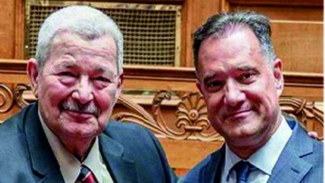 Βραβεύτηκαν παλαίμαχοι εθελοντές αιμοδότες της Ρόδου