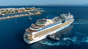 Εικόνες από το λιμάνι της Ρόδου με τον... φακό του Φ. Φιλίππου