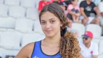 Νέα διάκριση για τη Λορένα Χατζηλέλεκα στο επί κοντώ του Πανελληνίου Κ16