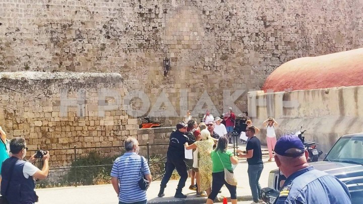 Ρόδος: Ένταση λόγω άφιξης κρουαζιερόπλοιου με 650 Ισραηλινούς τουρίστες – Ισχυρά μέτρα ασφαλείας και προσαγωγές 4 853a14d8413f656d614b513322f18210 b