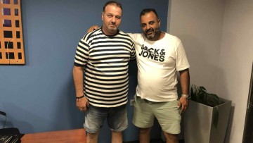 Τσαμπίκος Δανελλάκης γενικός αρχηγός και Στάθης Λεβέντης έφορος υλικού στον Ορφέα