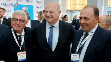 Επιδοτούνται οι κτηνοτρόφοι για τα αιγοπρόβατά τους που βρίσκονται σε εγκλεισμό