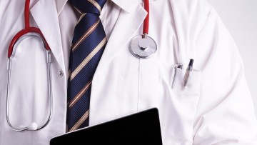 Αποστολή ιατρικού κλιμακίου στην Ηρωική Νήσο Κάσο