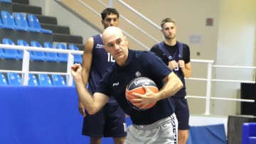 Το βίντεο με την πρώτη φετινή συνέντευξη του προπονητή του Κολοσσού H Hotels Collection, Χαβιέρ Καράσκο