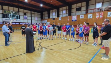 Αγιασμός για το ανδρικό και γυναικείο τμήμα του Ιπποκράτη