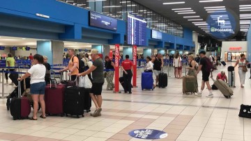 Με ελλείψεις και απαρχαιωμένα συστήματα γίνεται η διαχείριση των πτήσεων στο αεροδρόμιο της Ρόδου