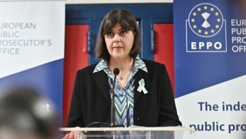 Κοβέσι: Η διαφθορά υπάρχει παντού, όχι μόνο στην Ελλάδα - Τι είπε για επιχείρηση «Καλυψώ», ΟΠΕΚΕΠΕ και Τεμπη