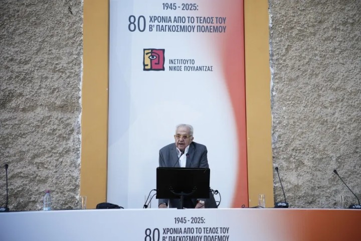 Σε εκδήλωση του ινστιτούτου Νίκος Πουλατζάς, του οποίου ήταν πρόεδρος, με αφορμή τα 80 χρόνια από το τέλος του Β Παγκοσμίου Πολέμου, στο χώρο μνήμης ΕΑΤ - ΕΣΑ, στις 22 Μαΐου 2025. Φωτογραφία: Menelaos Myrillas / SOOC