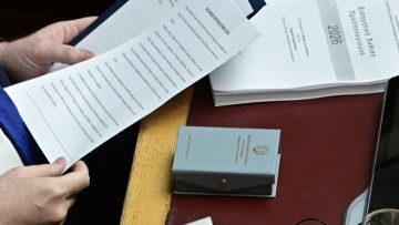 Μέτρα στήριξης του εισοδήματος ανακοίνωσε η κυβέρνηση - Ξεπερνούν τα 3,2 δις ευρώ κάθε χρόνο