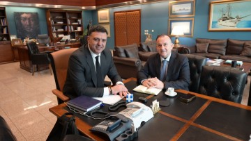 Γιάννης Παππάς:Συνάντηση εργασίας με τον Υπουργό Ναυτιλίας και Νησιωτικής Πολιτικής, Βασίλη Κικίλια.