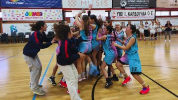 Ο Ηρακλής 2000 πρωταθλητής Νεανίδων στο μπάσκετ