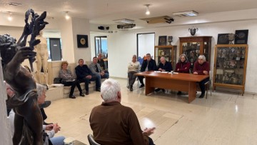 Στίβος: Βασίλης Ζήκας και Γιώργος Μιχαλάκης στη συνάντηση με τη Σοφία Σακοράφα