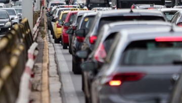 ΚΤΕΟ: Ψηφιακό «κόσκινο» και πρόστιμα 400 ευρώ για τα ανασφάλιστα οχήματα