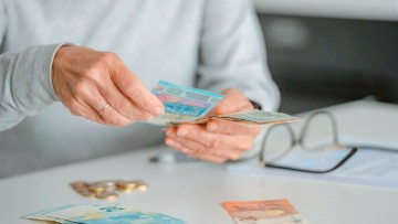 Στα 1.000 ευρώ η μέση σύνταξη από τον Δεκέμβριο
