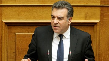 Μάνος Κόνσολας : " Εξελίξεις στο θέμα της ανακήρυξης τοπικών αργιών σε Κάλυμνο και Κάσο"